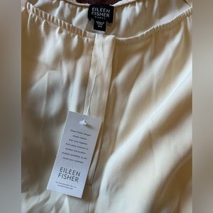 NWT Eileen Fisher 100% silk pants